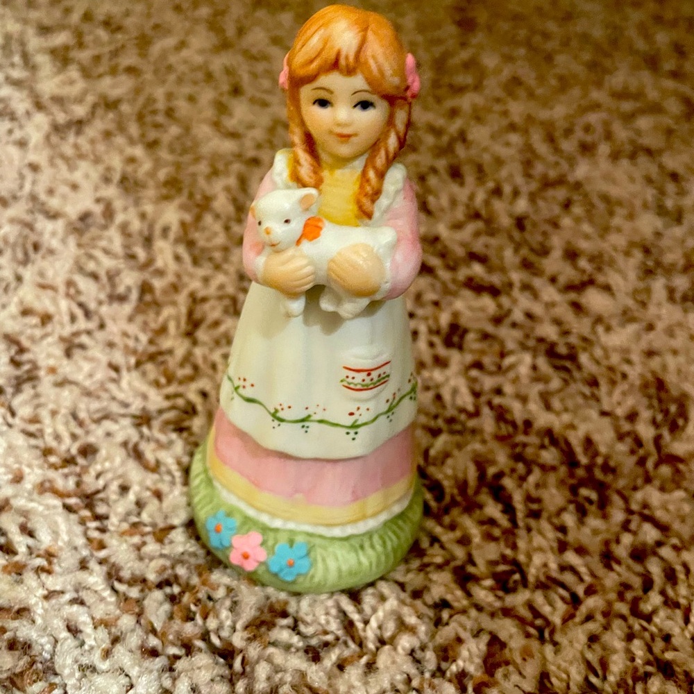 Mother Goose Tempest Co Figurines - Mary Had a Little Lamb